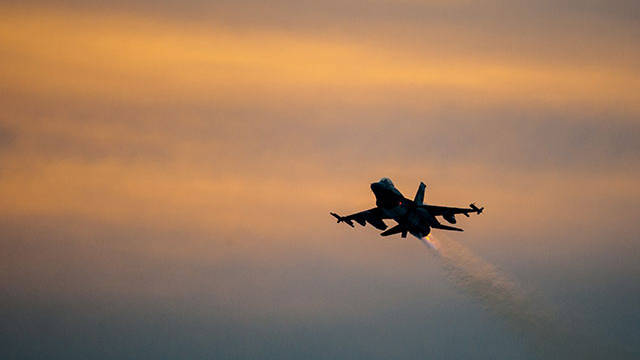 Aircraft Structures - Air Force F-16