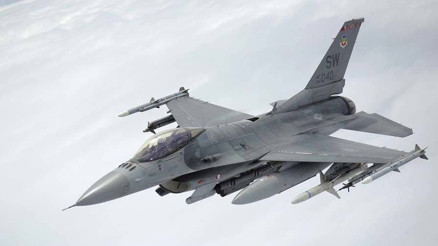 Radomes Header Image - F-16