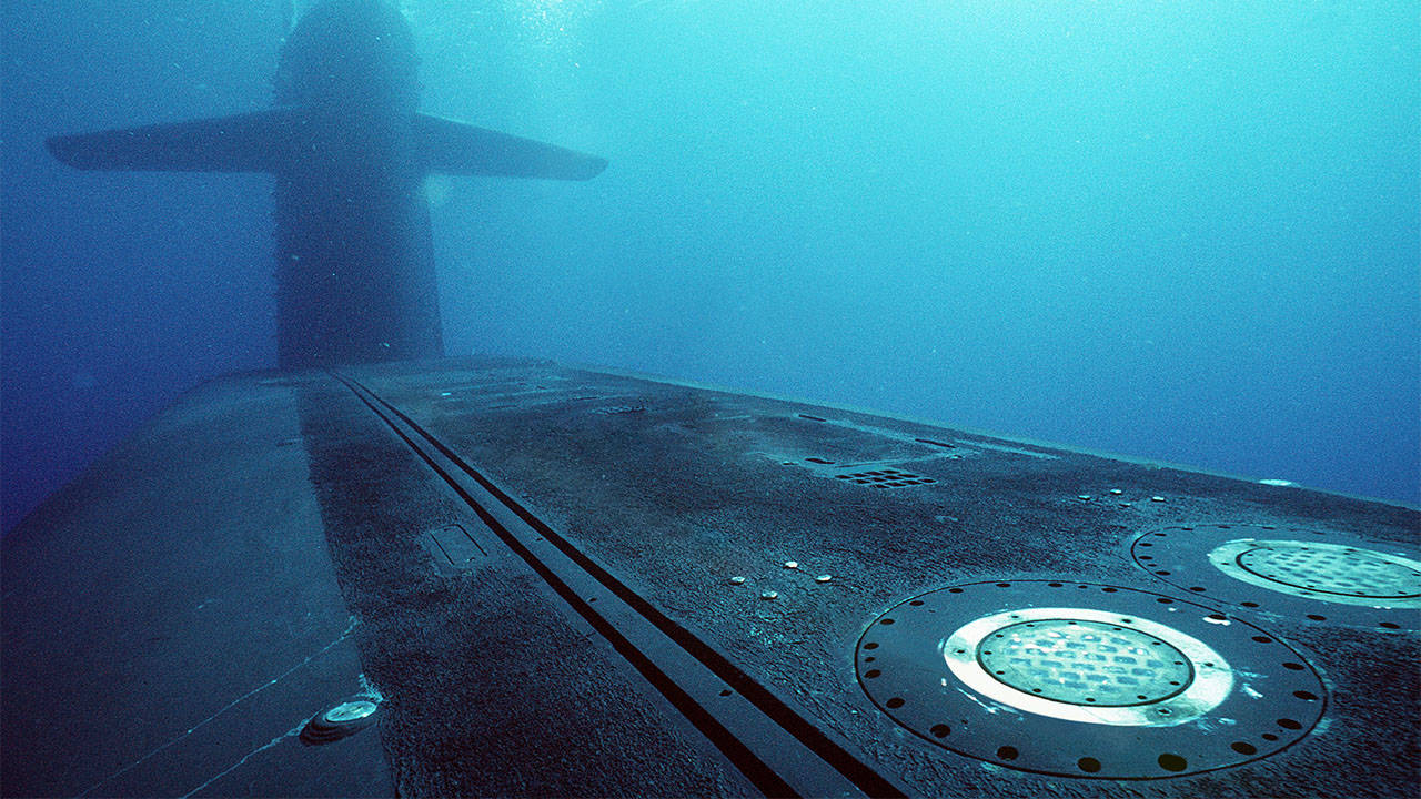 USS Woodrow Wilson Submarine SSBN 624 Underwater