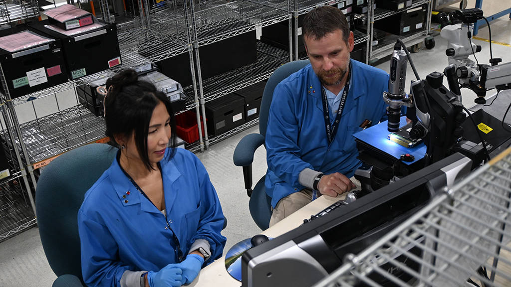 Bloomington Manufacturing Team Working